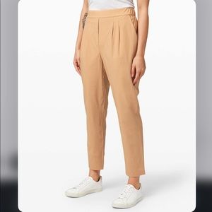 Lululemon ‘Your True Trouser HR Pant’ Size 6